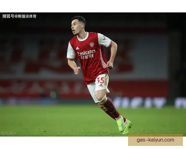 英超乔·威洛克状态回暖，展现出强劲的竞争力。