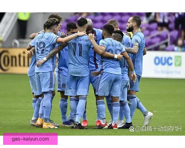 英超阿斯顿维拉迎战曼城，状态回暖值得关注